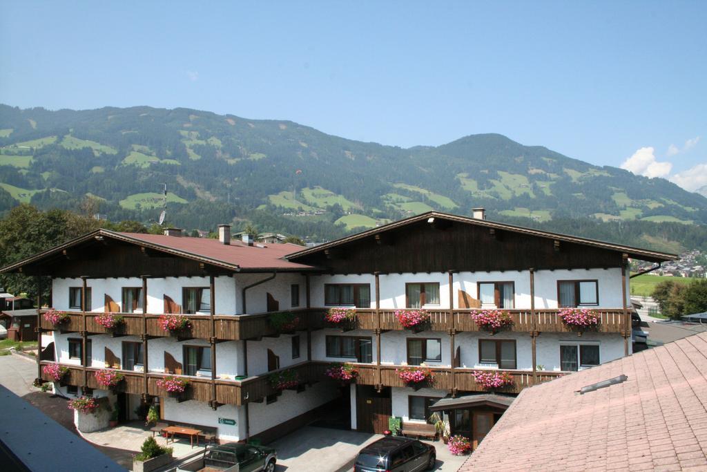 Gastehaus Daum Pensionat Fügen Exteriör bild